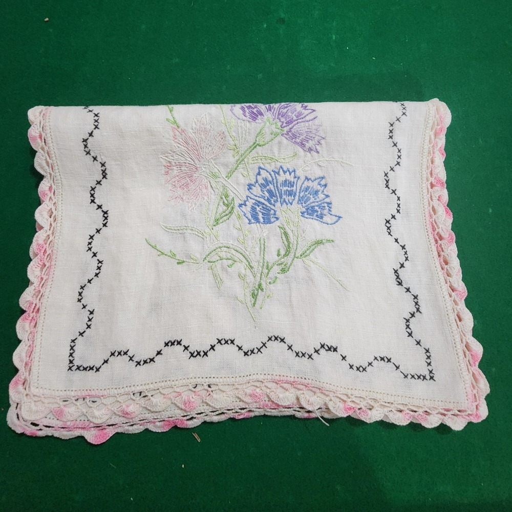 Vintage Hand Embroidered Linen Table Runner Floral Crochet Lace Trim 38x12